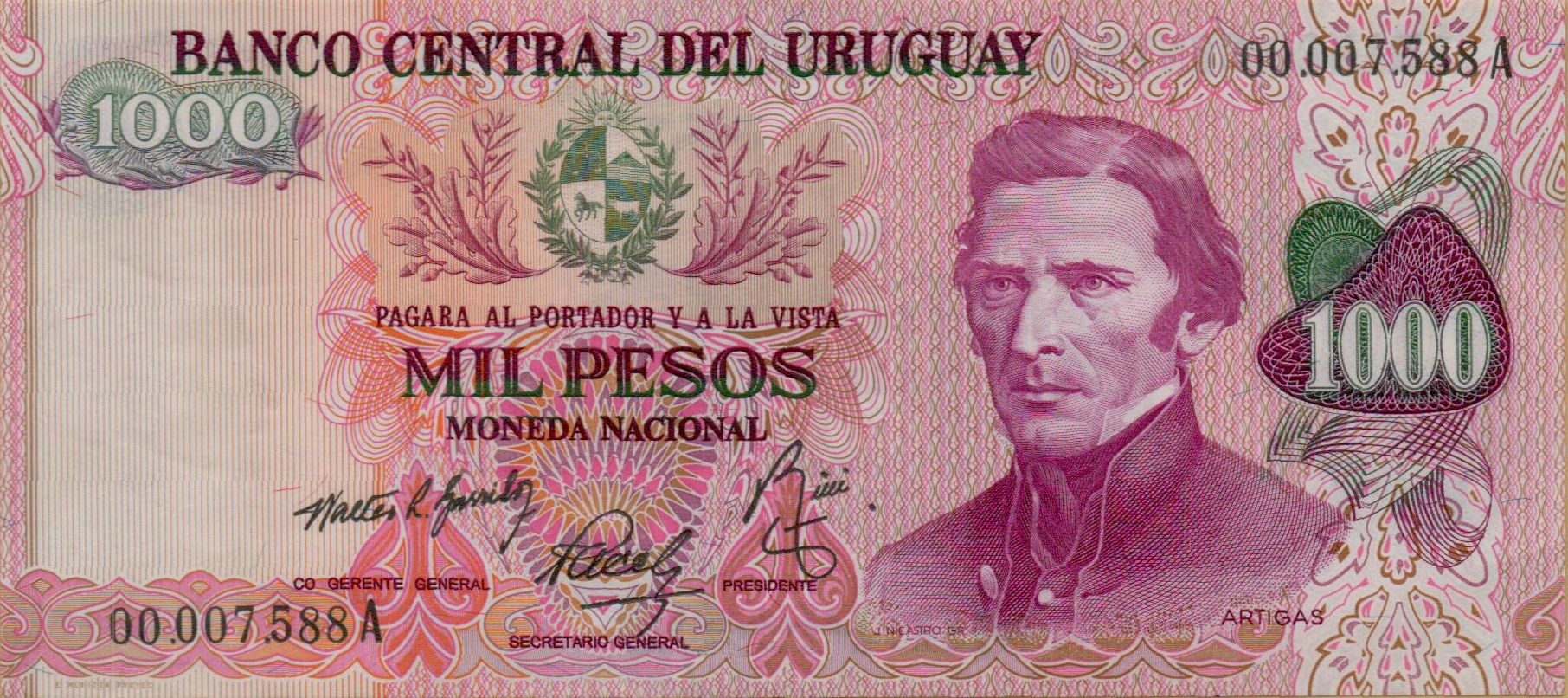 Uruguay 1000 1974 UNC P-52/1